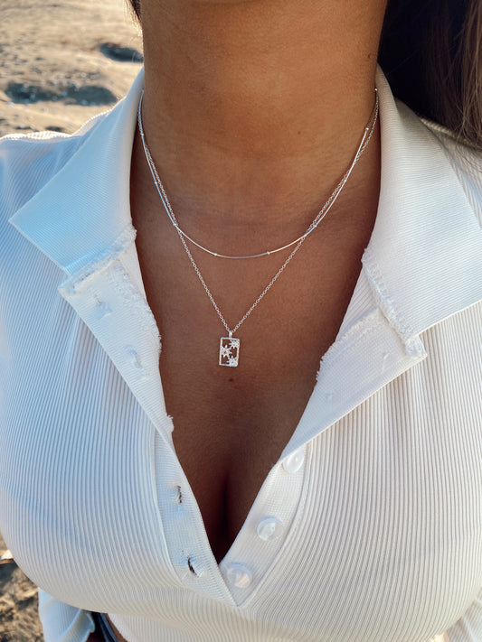 COLLAR MARGARITAS CON CIRCÓN