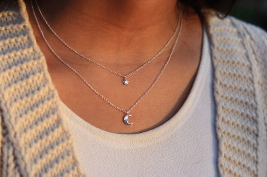 COLLAR DOBLE LUNA Y ESTRELLA